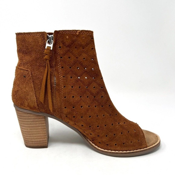 TOMS Suede Booties Cinnamon Brown Peep Toe Majorca Perforated Fringe Women’s 7 - Picture 6 of 12
